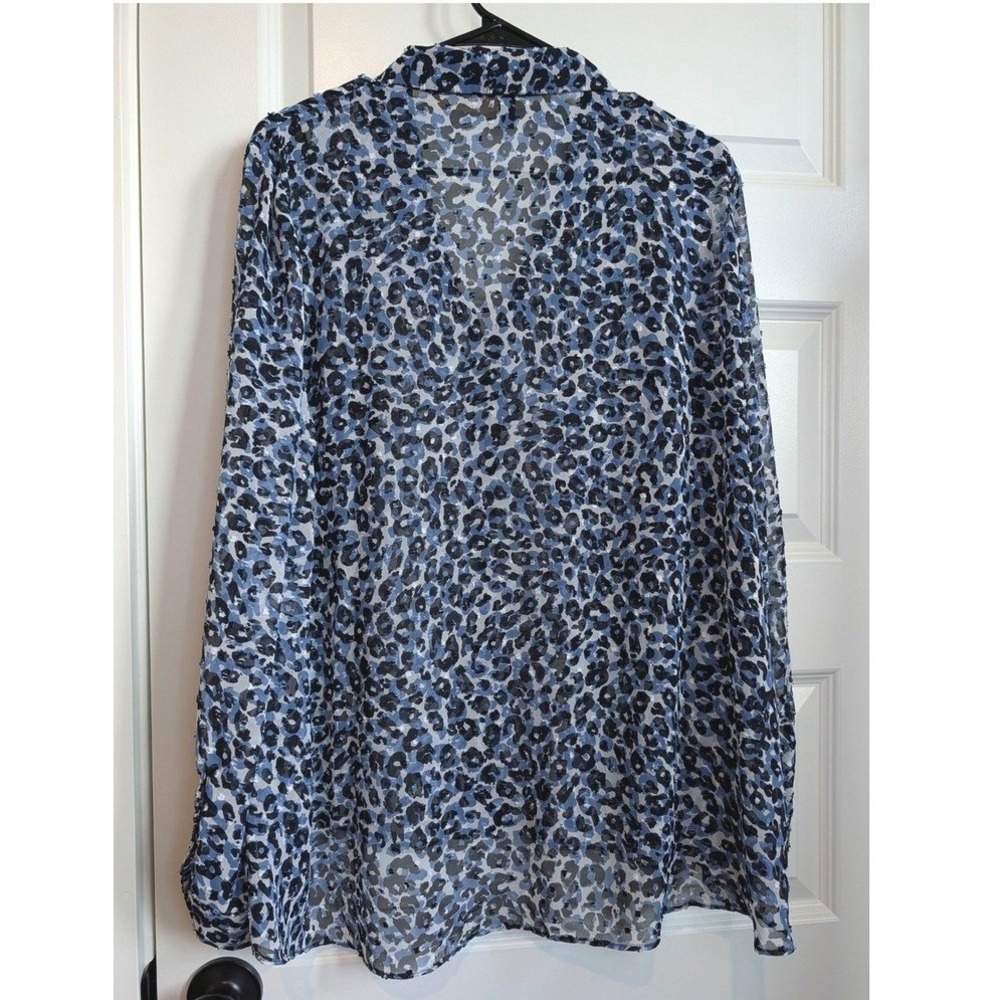 Jones New York Blue Leopard Print Sheer Button Down Shirt - Picture 2 of 6